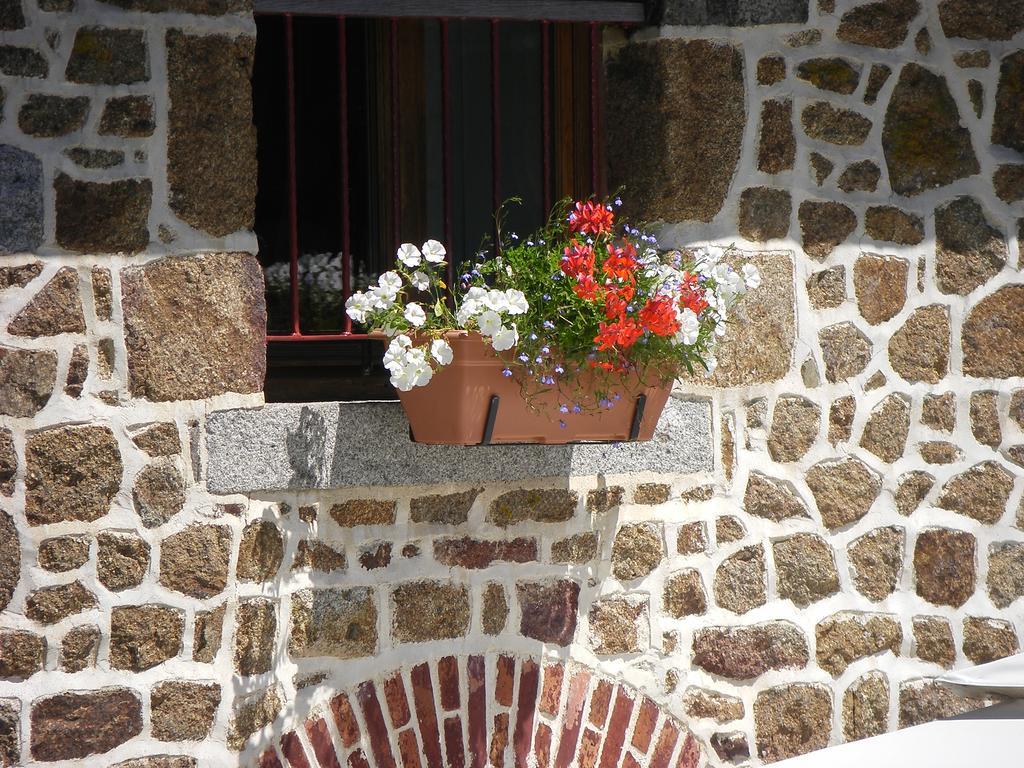 Bed and Breakfast La Cloue Sainte-Marie-du-Bois  Esterno foto