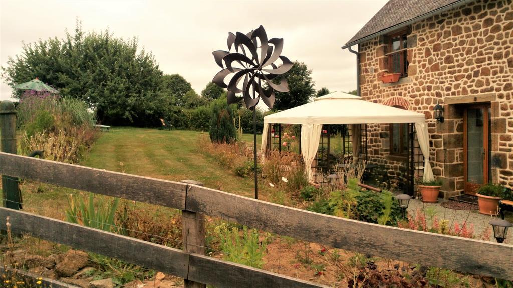 Bed and Breakfast La Cloue Sainte-Marie-du-Bois  Esterno foto